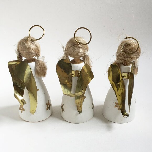 Vintage Christmas Wooden Peg Folk Art Angels Figures Ornament Sweden Set of 3 - Picture 4 of 7